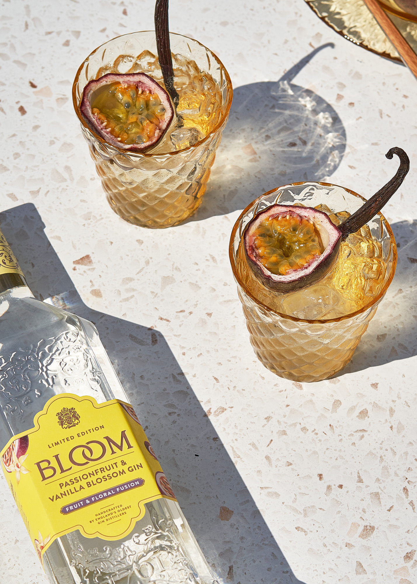 BLOOM Passionfruit & Vanilla Blossom Gin 0,7l